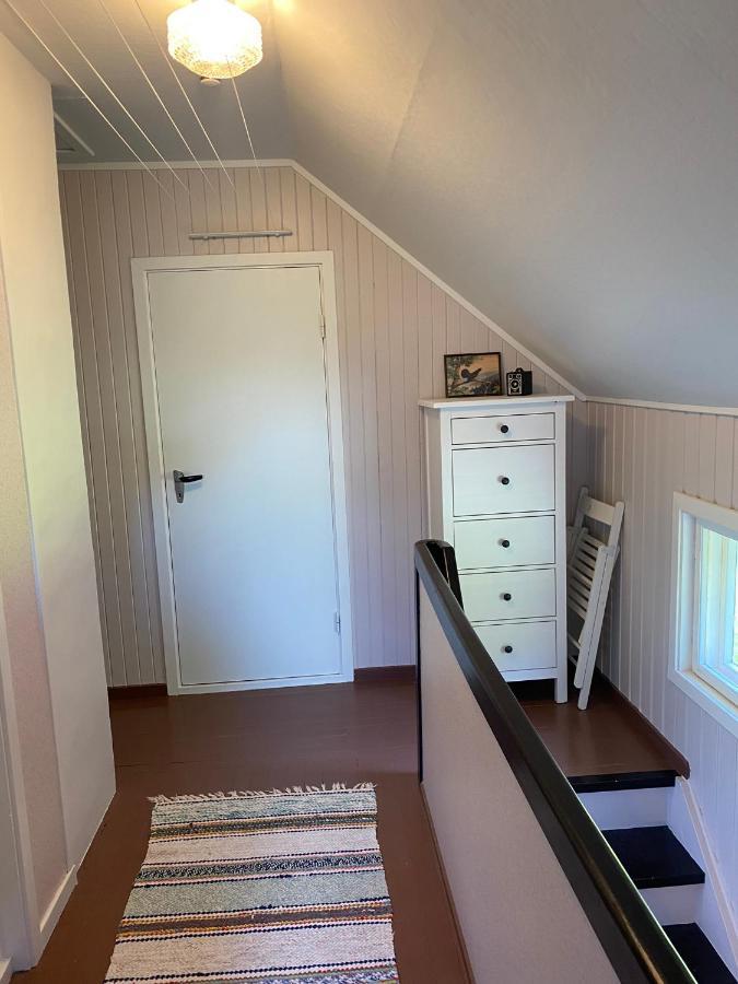 Unique And Charming Holiday Home With Fantastic Sea Views Тромсьо Екстериор снимка
